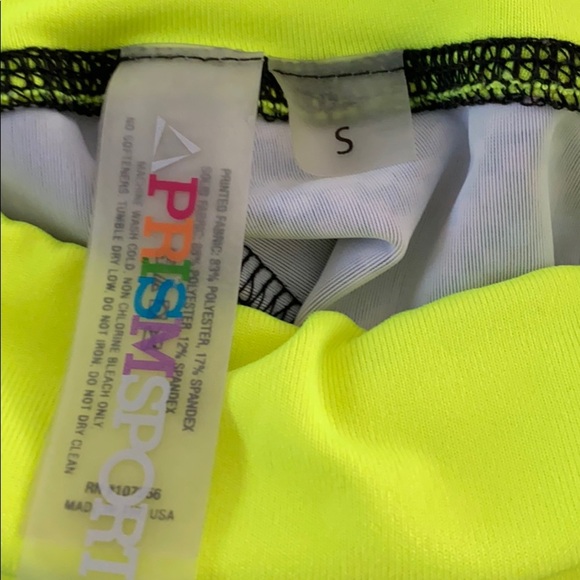 Prism Sport Aztec Printed Capri Leggings Neon Trim - Picture 3 of 5